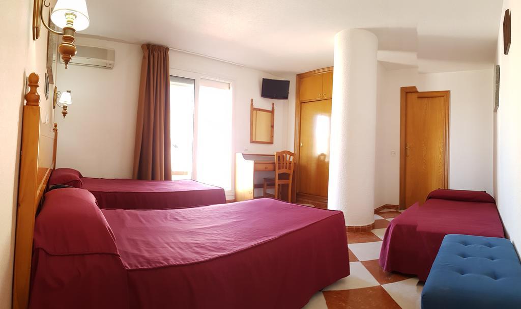Hotel Cabo De Mar Peníscola Quarto foto